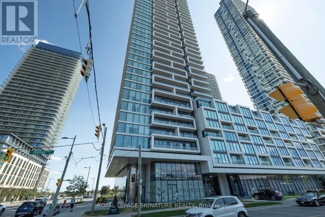 Building Photo - 950 Portage Pkwy