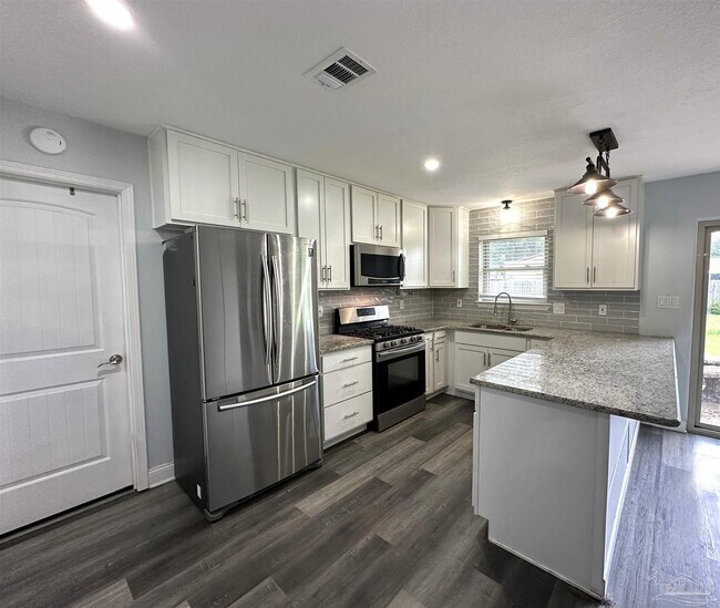Foto del edificio - 5272 Westwind Cir