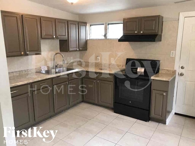 Building Photo - 9242 82nd Way N