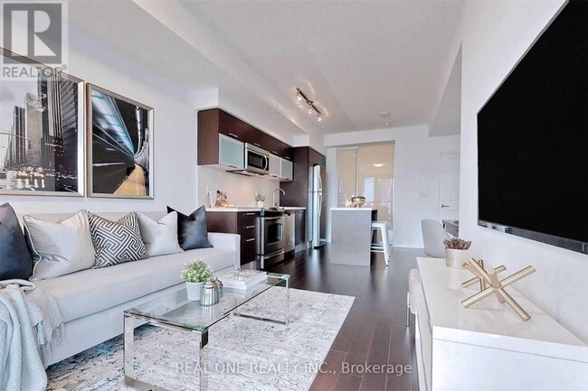 Photo du bâtiment - 386 Yonge St