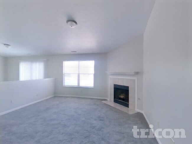 Building Photo - 4831 Dietzen Blvd