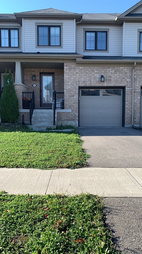 Primary Photo - 55 Prestwick St