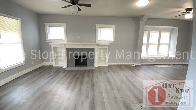 Foto del edificio - Charming 3-bedroom, 2-bath home in Kansas ...