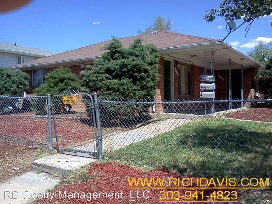 Primary Photo - 2 br, 1 bath House - 1162 N Yosemite St