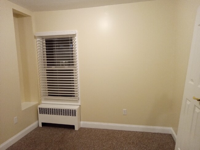 Foto del edificio - 301 South Main St