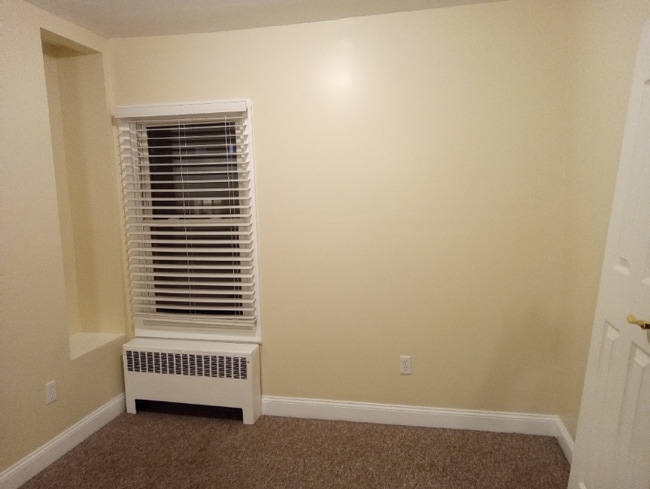 Building Photo - 301 South Main St