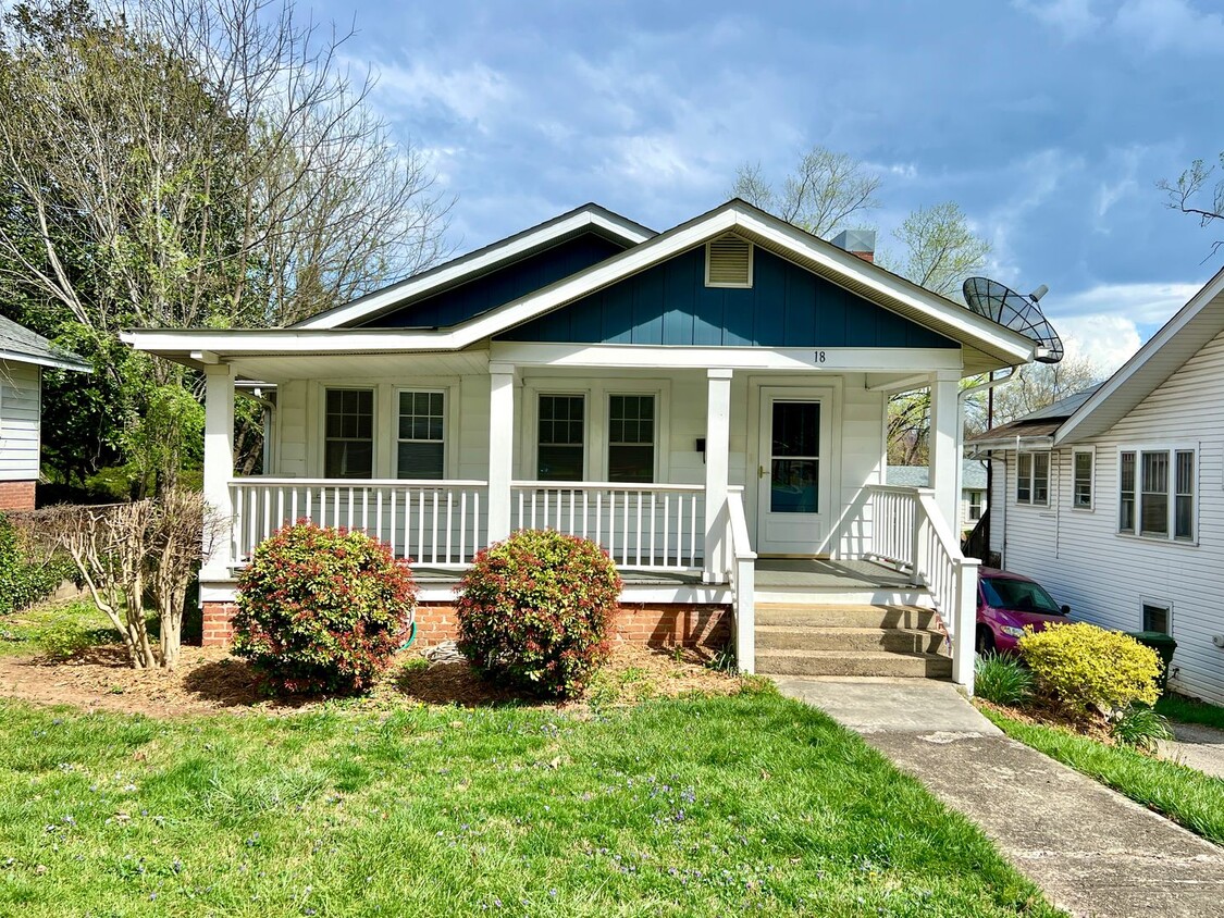 Foto principal - Charming West Asheville Home!