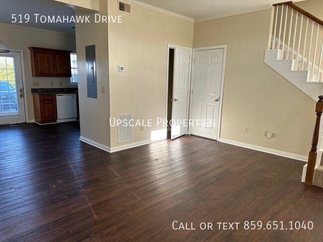 Foto del edificio - 519 Tomahawk Dr