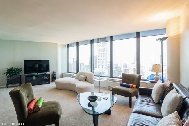 Building Photo - 505 N Lake Shore Dr