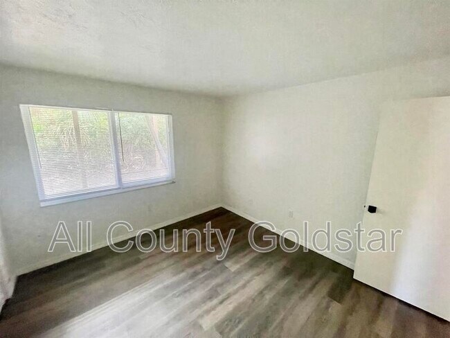 Foto del edificio - 22481 Westchester Blvd