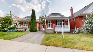 Building Photo - 341 Emery St E