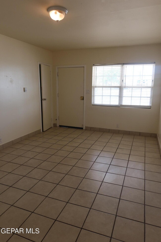 Building Photo - 4104 Leavell Ave
