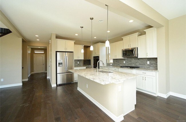 Building Photo - 9526 Loveland Way