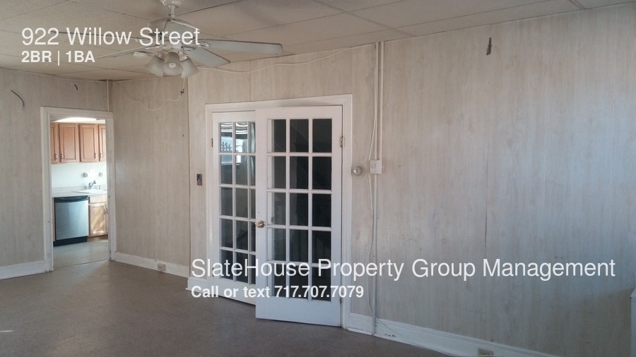 Primary Photo - 922 Willow St