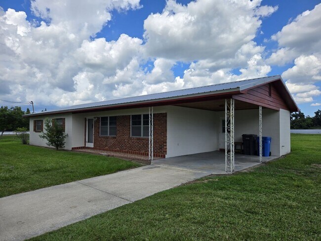 Foto del edificio - 3306 N Wilder Rd
