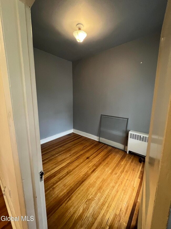 Building Photo - 156 Jay St