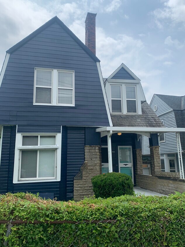 Foto principal - 411 Mcgregor Ave