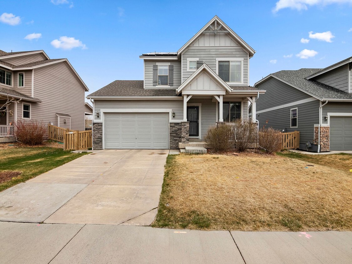 Primary Photo - Beautiful 4 Bed, 3.5 Bath House in Timnath!