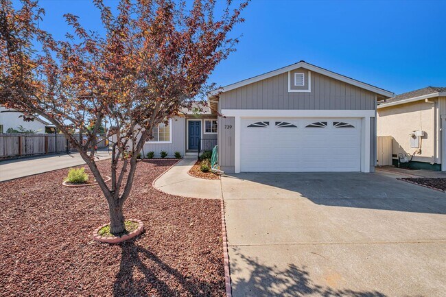 Building Photo - Desirable Adult Community - Pajaro Village...