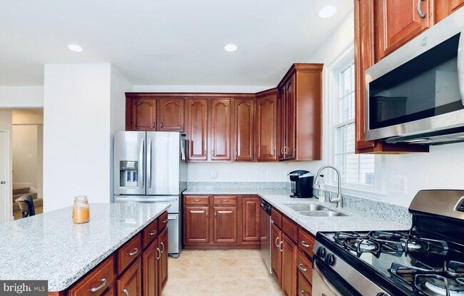 Foto del edificio - 3937 Addison Woods Rd