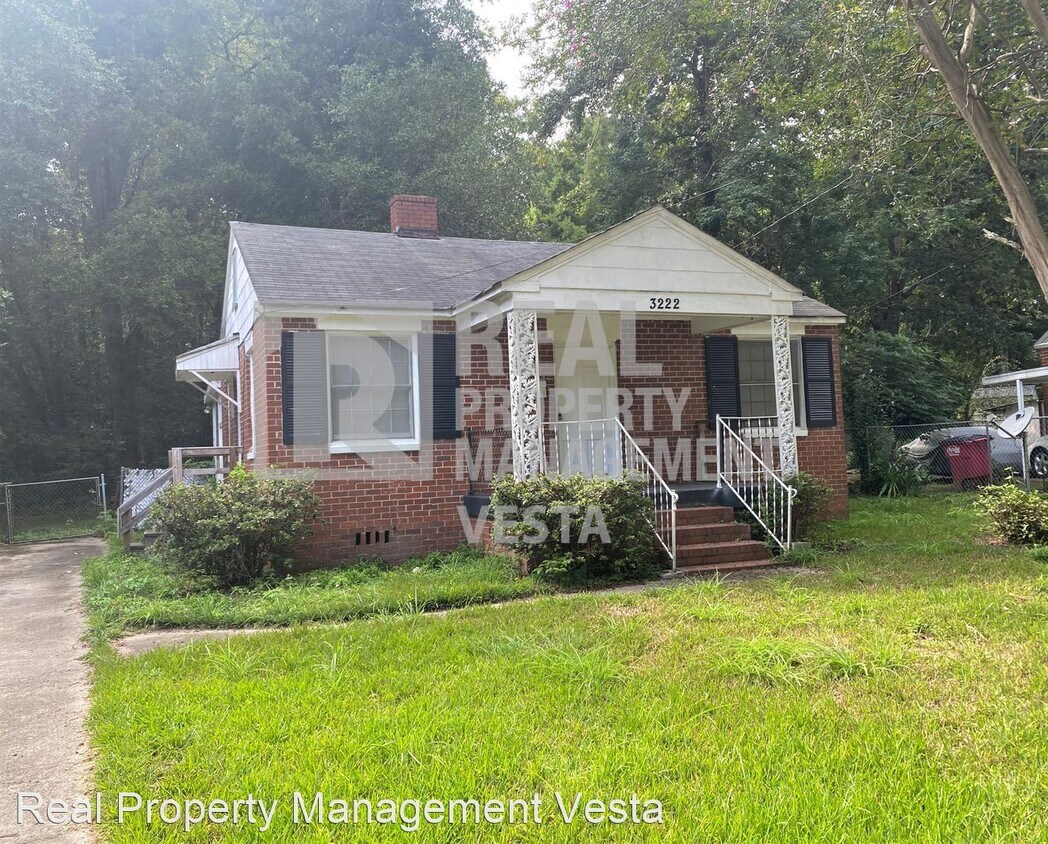 2 br, 1 bath House 3222 West Mary Drive House Rental in Macon, GA