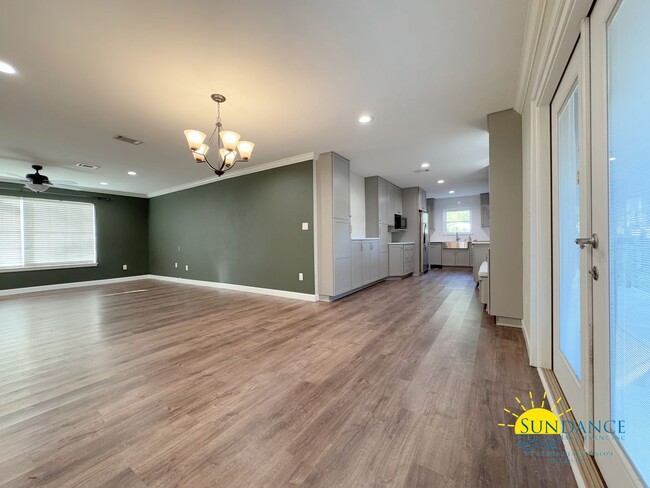 Building Photo - Beautifully Remodeled 3-Bedroom Home with ...