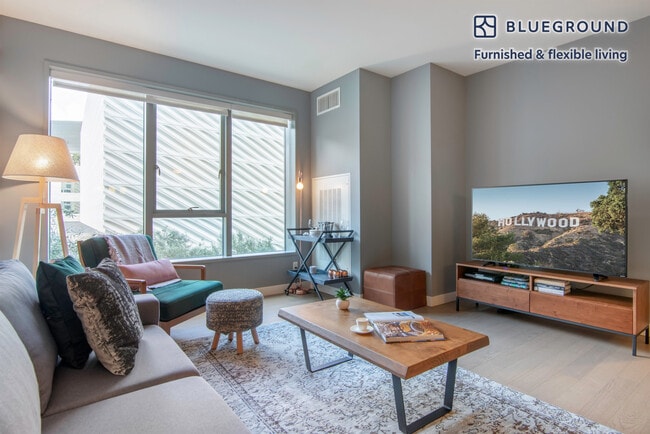 Building Photo - 225 S Grand Ave