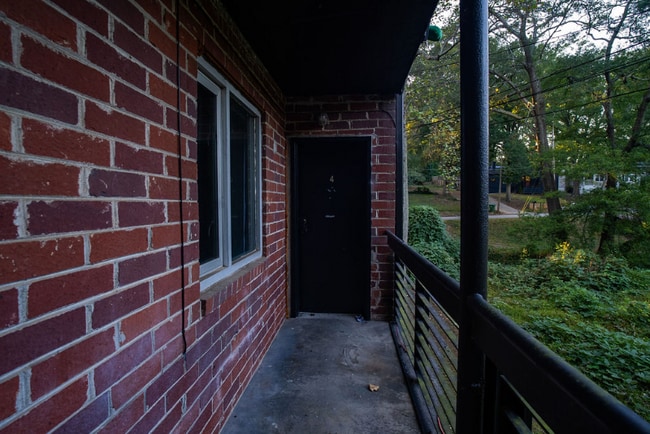 Photo - 15 Burbank Dr SW Apartment