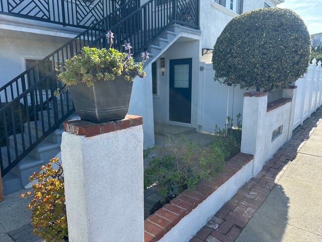 Building Photo - 951 McCarthy Ct