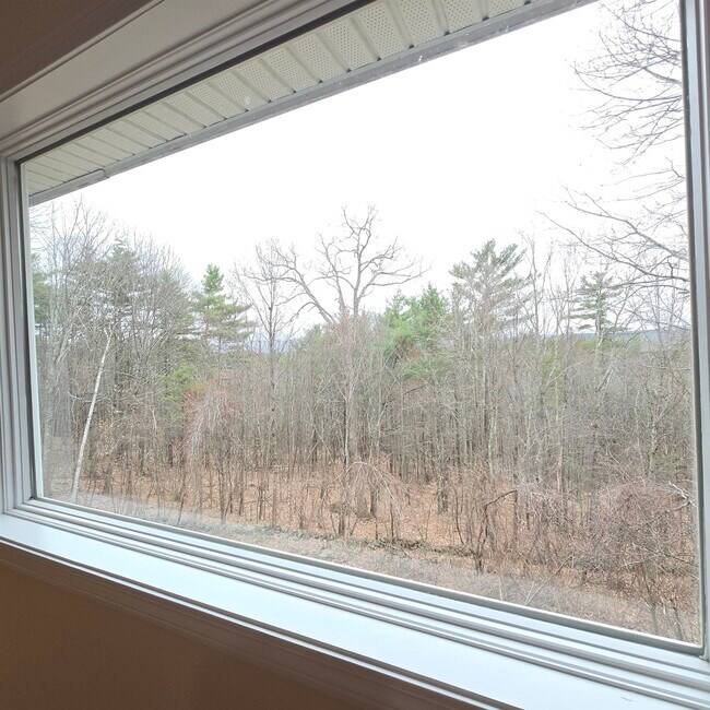 Foto del edificio - 126 Range Rd