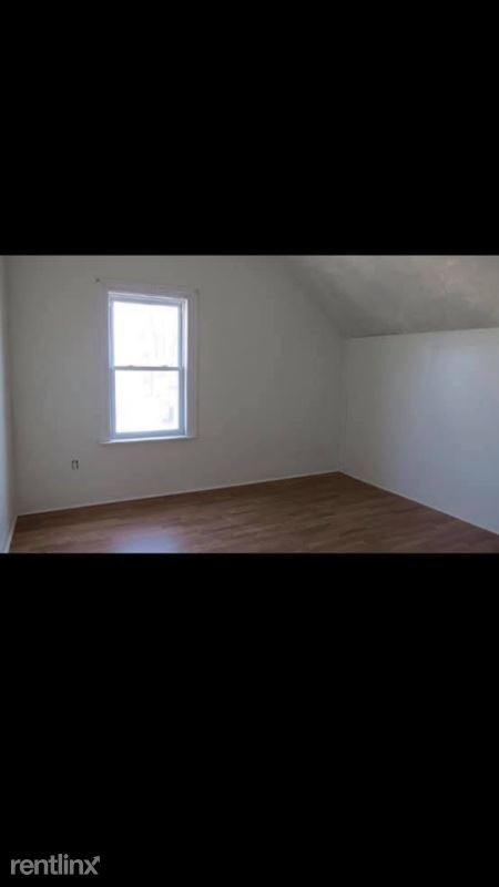 Primary Photo - 2 br, 1 bath Apartment - 23 Ash St 3 Unit 3