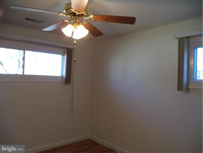 Building Photo - 1231 Baliol Ln