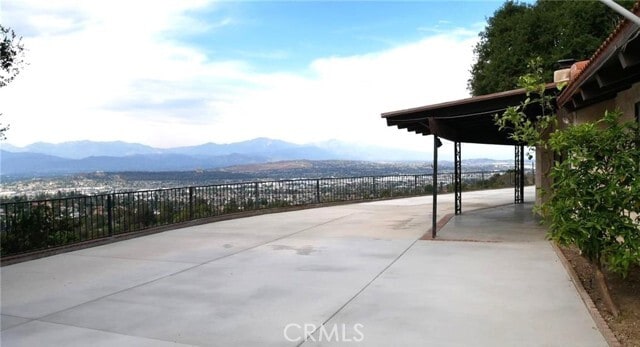 Building Photo - 16371 Chella Dr