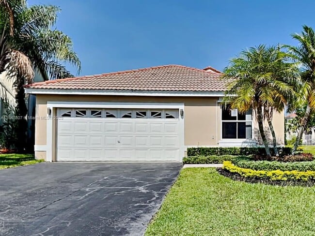 Building Photo - 927 Stanton Dr
