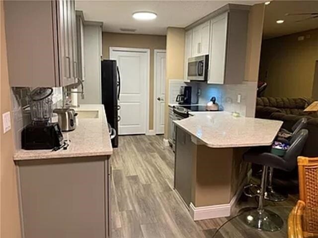 Foto del edificio - 23701 Flora Parke Blvd