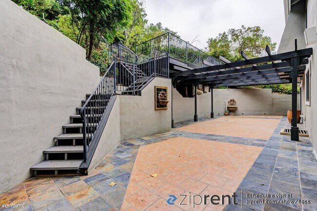 Foto del edificio - 4 br, 4 bath House - 3955 Farmouth Drive, ...