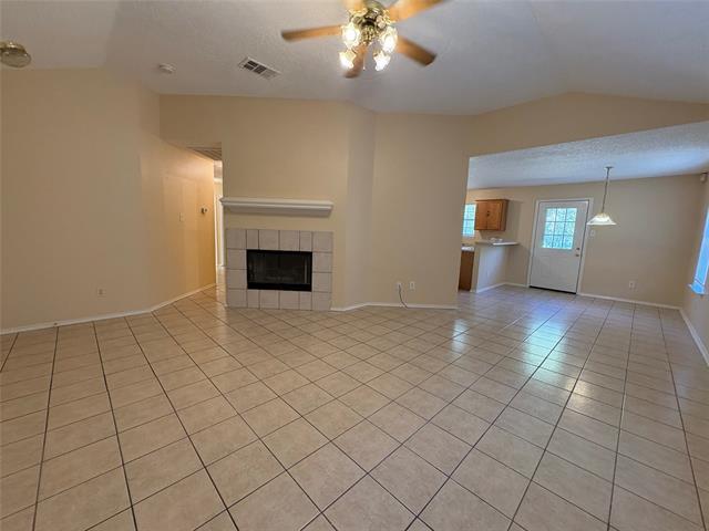 Foto del edificio - 2737 Gant Dr