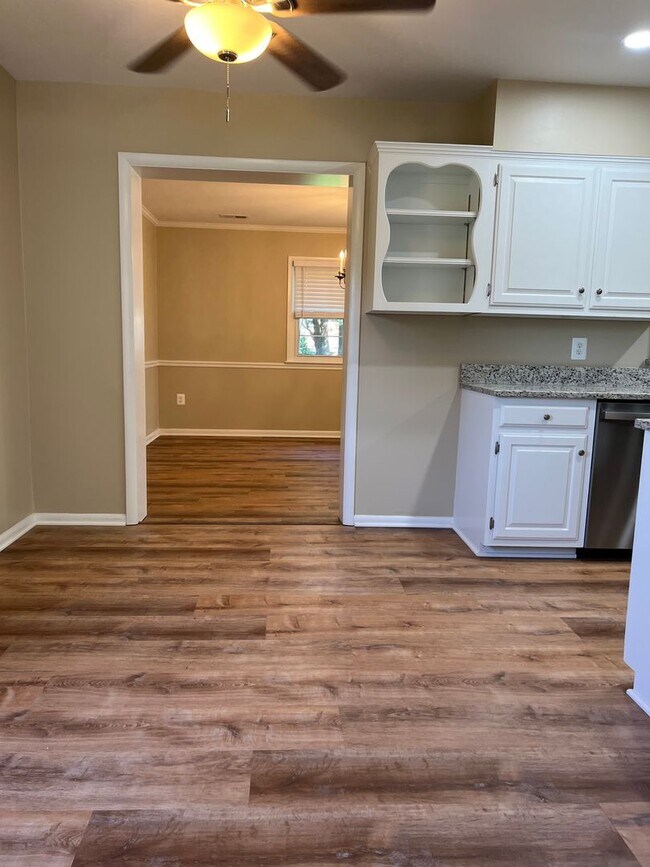 Building Photo - Delightful Rambler with Finished Basement