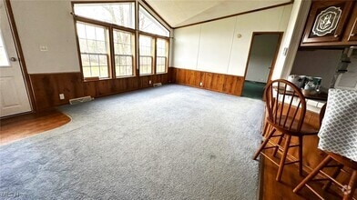 Building Photo - 84900 Snyder Rd