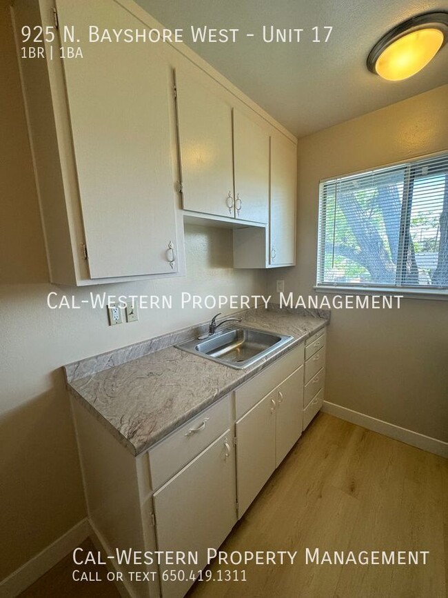 Foto del edificio - Great Value! Upstairs 1 bedroom 1 bath apa...
