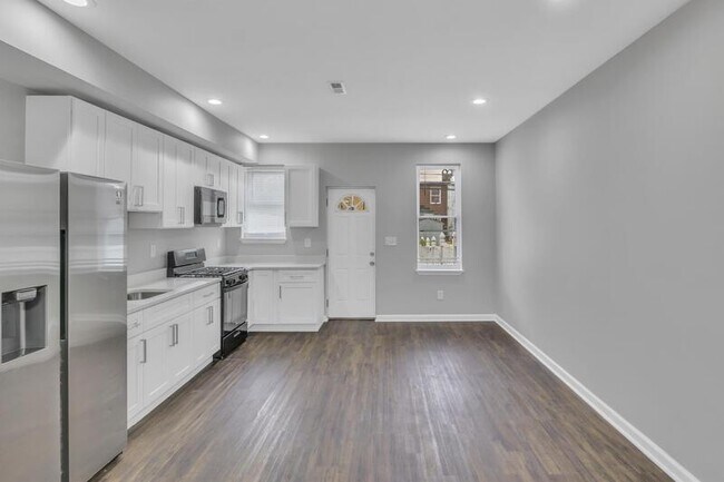 Foto del edificio - 3137 Dudley Ave
