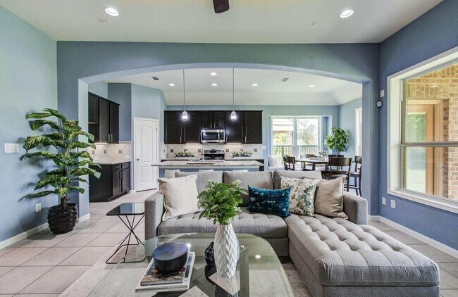 Foto del edificio - 17622 Quiet Shores Dr
