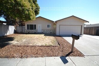 Building Photo - 272 De Soto Dr