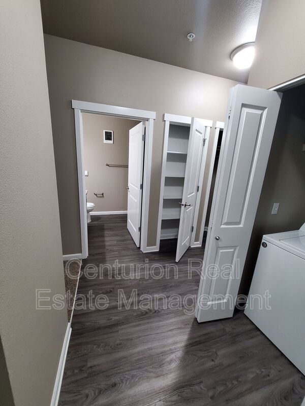Foto del edificio - 4255 Hawthorne Ave NE