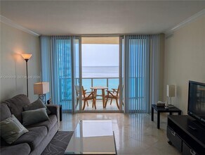 Building Photo - 2501 S Ocean Dr