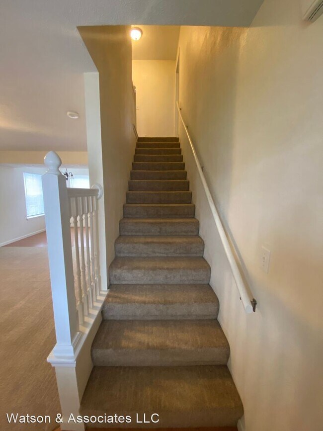 Building Photo - 3 br, 2.5 bath House - 104 Tarawa Terrace