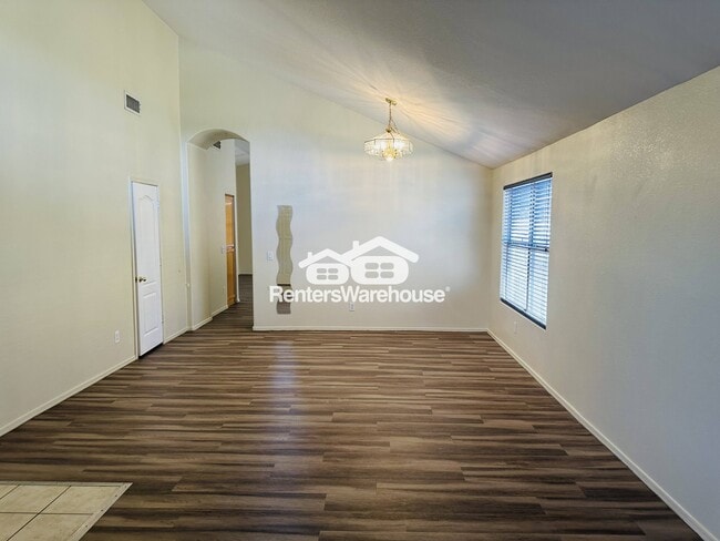 Building Photo - 12572 W Almeria Rd