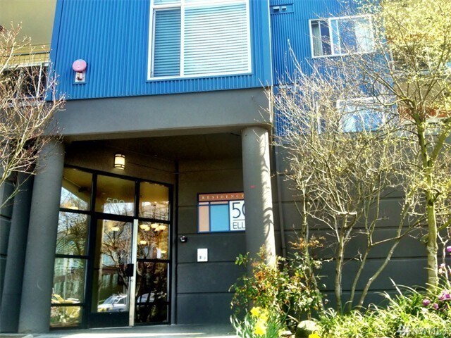 Primary Photo - 500 Elliott Ave W
