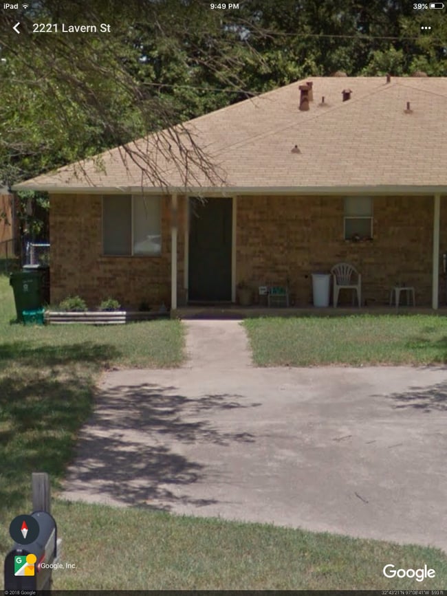 Building Photo - 2221 Lavern St