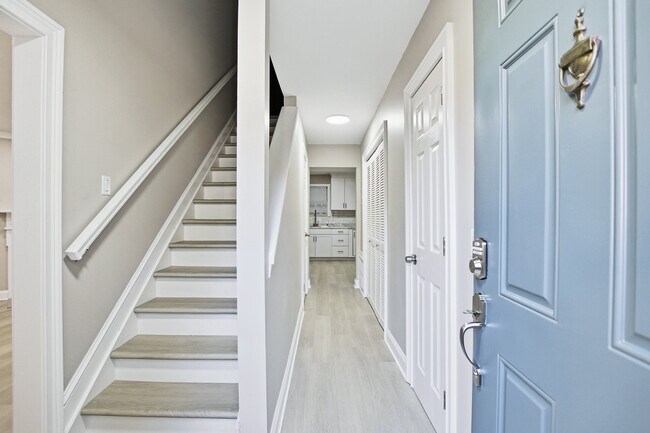 Foto del edificio - 6022 Heath Valley Rd